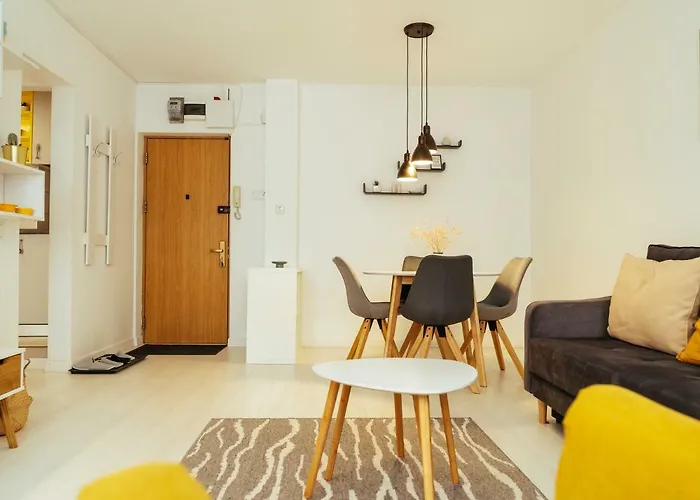 Romanian Atheneum Apartment